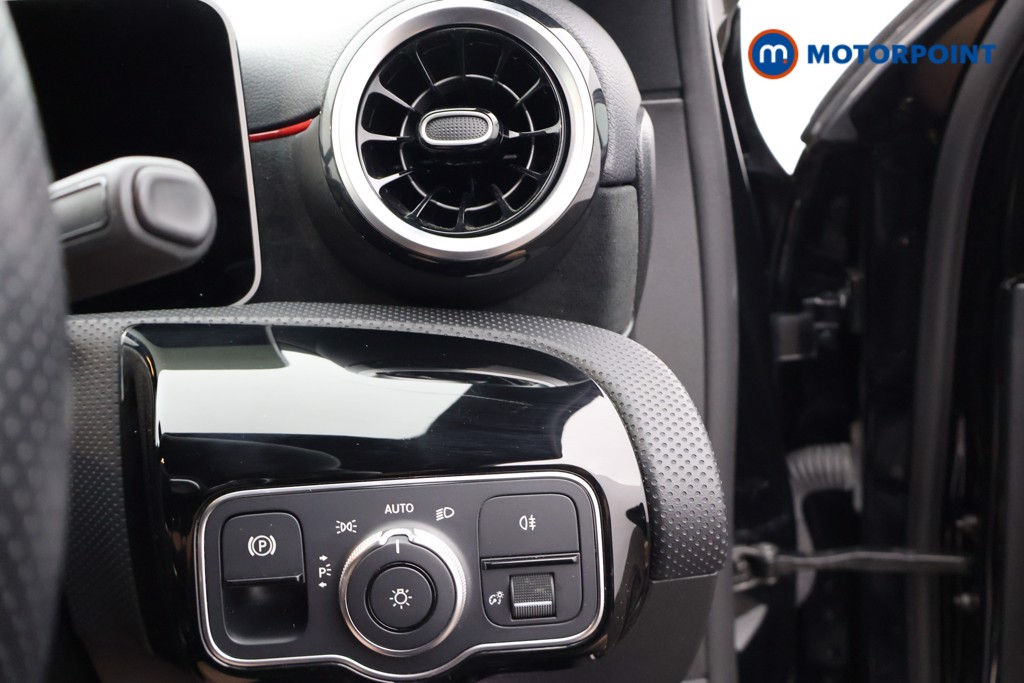 Mercedes-Benz A Class Amg Line Automatic Petrol Hatchback - Stock Number (1648210) - 7th supplementary image