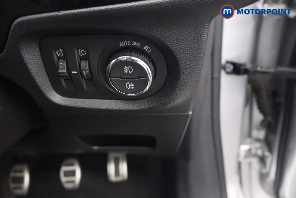 Vauxhall Corsa GS Manual Petrol Hatchback - Stock Number (1650193) - 11th supplementary image