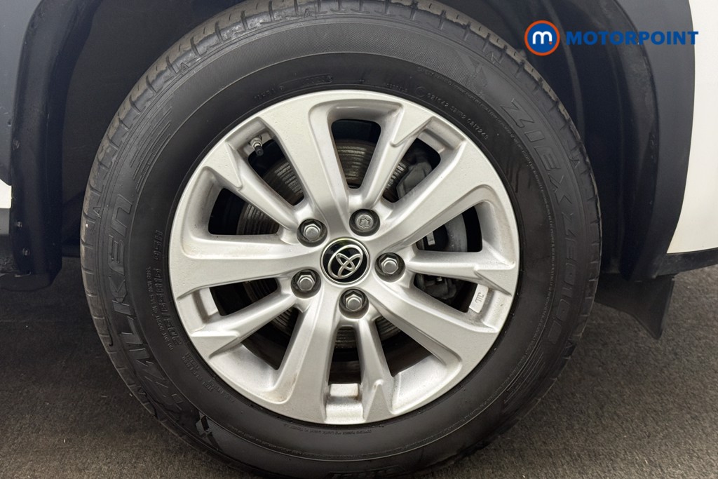 Toyota Yaris Cross Icon Automatic Petrol-Electric Hybrid Estate - Stock Number (1652233) - 4th supplementary image