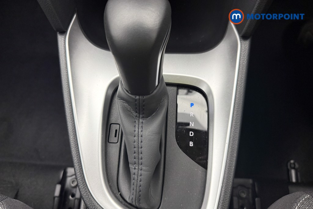 Toyota Yaris Cross Icon Automatic Petrol-Electric Hybrid Estate - Stock Number (1652233) - 22nd supplementary image