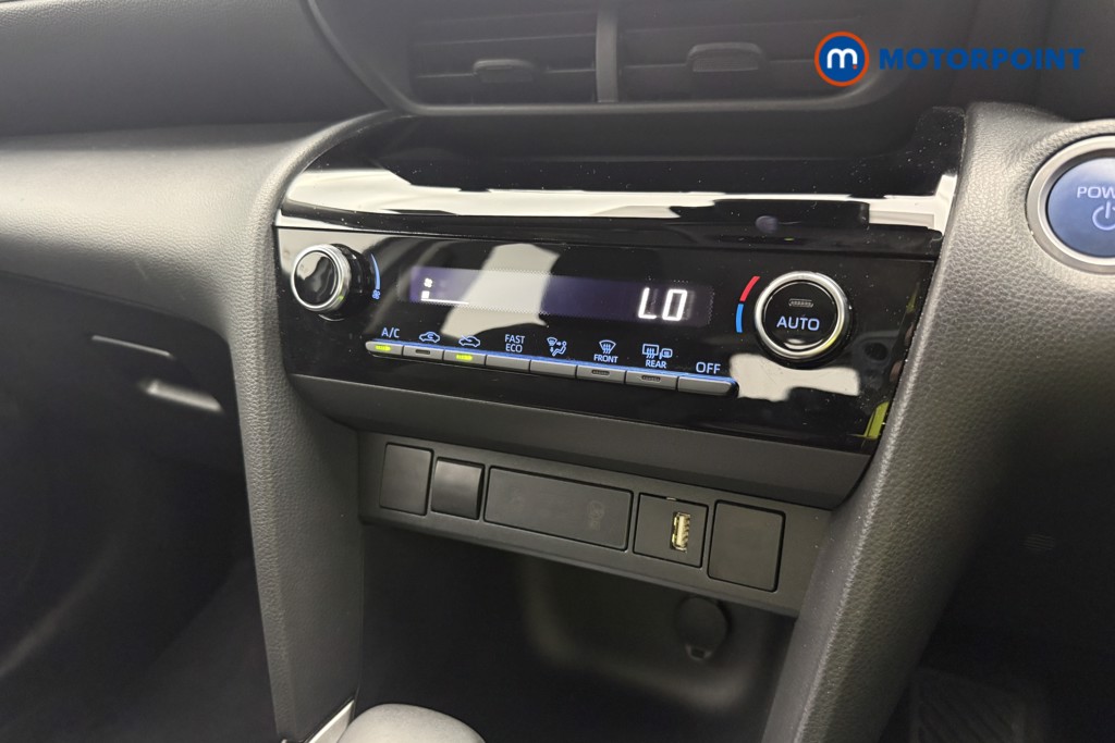 Toyota Yaris Cross Icon Automatic Petrol-Electric Hybrid Estate - Stock Number (1652233) - 24th supplementary image