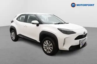Toyota Yaris Cross Icon Automatic Petrol-Electric Hybrid Estate - Stock Number (1652233) - Drivers side front corner