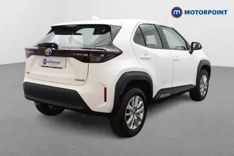 Toyota Yaris Cross Icon Automatic Petrol-Electric Hybrid Estate - Stock Number (1652233) - Drivers side rear corner