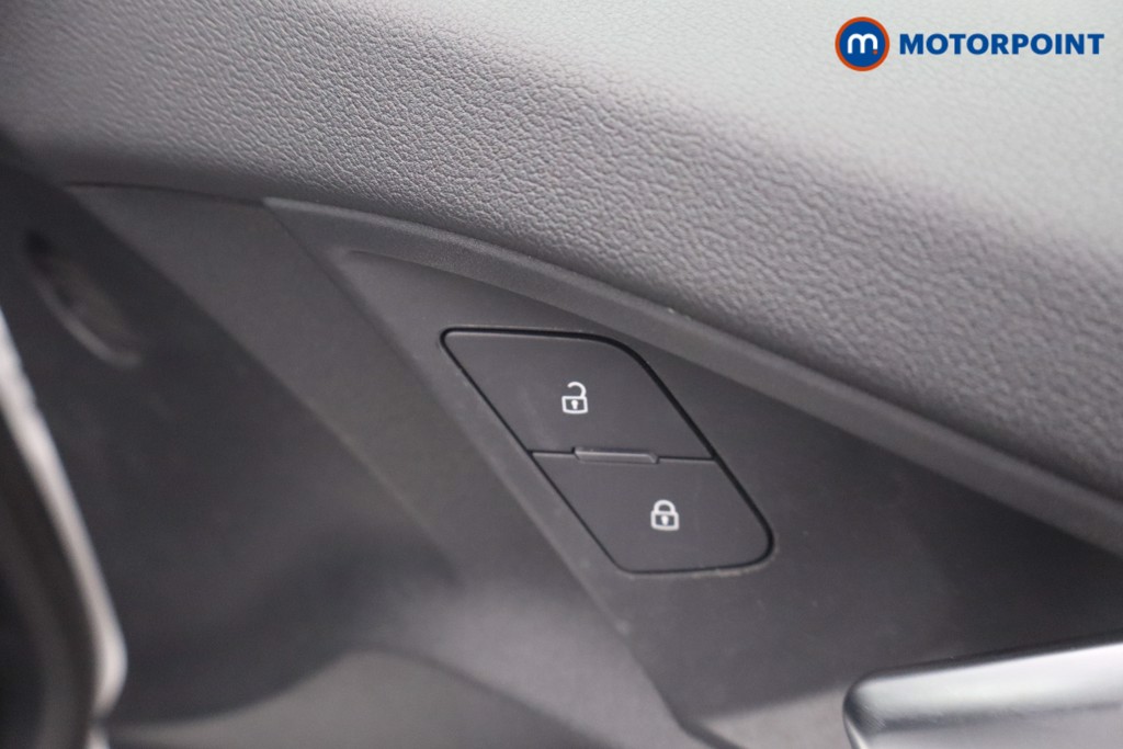 Audi A3 S Line Automatic Petrol Plug-In Hybrid Hatchback - Stock Number (1652583) - 10th supplementary image