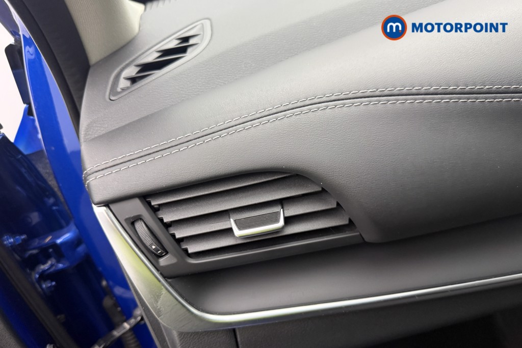 Nissan Qashqai Acenta Premium Manual Petrol SUV - Stock Number (1654048) - 11th supplementary image