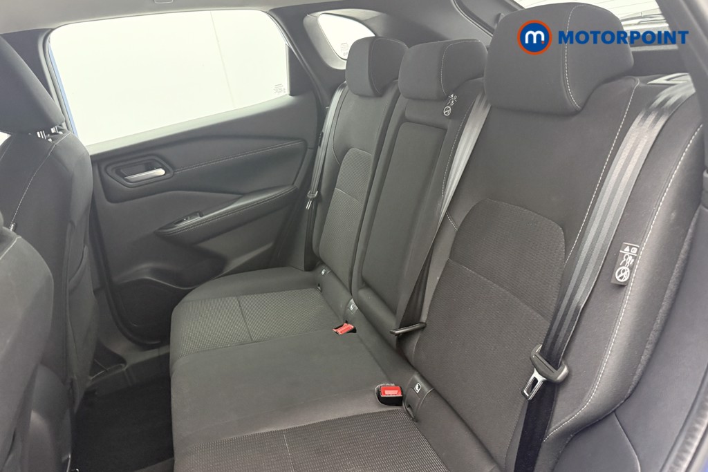 Nissan Qashqai Acenta Premium Manual Petrol SUV - Stock Number (1654048) - 22nd supplementary image