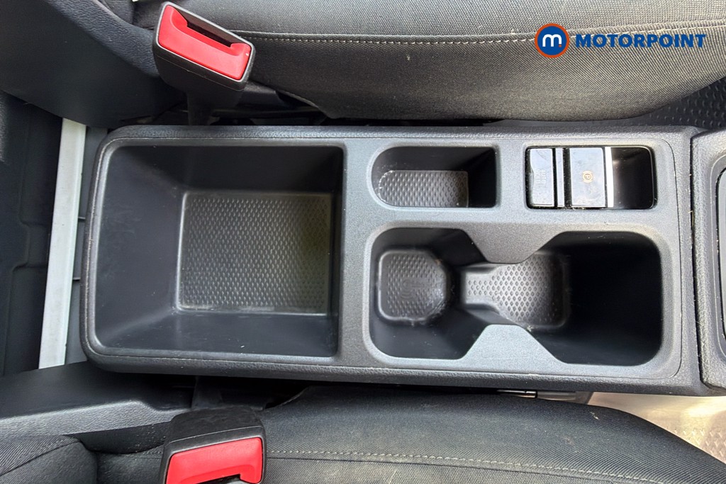 Ford Transit Connect Limited Automatic Petrol Plug-In Hybrid Panel Van - Stock Number (1655405) - 5th supplementary image