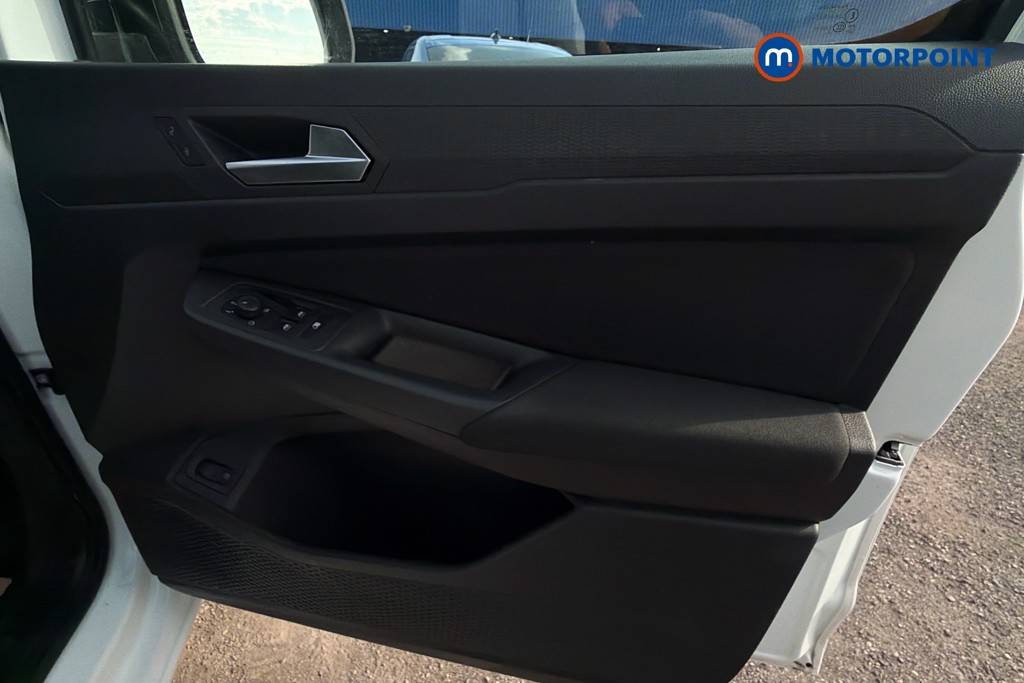 Ford Transit Connect Limited Automatic Petrol Plug-In Hybrid Panel Van - Stock Number (1655405) - 38th supplementary image