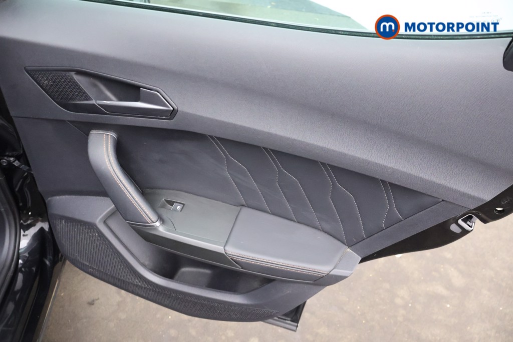Cupra Formentor V1 Automatic Petrol Plug-In Hybrid SUV - Stock Number (1655610) - 18th supplementary image