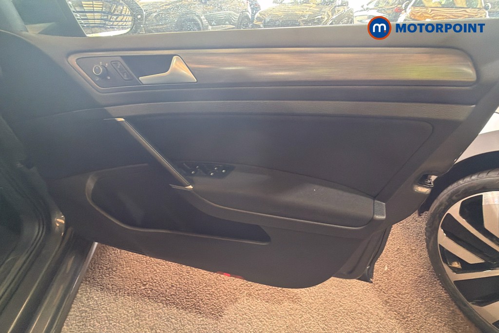 Volkswagen Golf Match Edition Automatic Petrol Estate - Stock Number (1656079) - 19th supplementary image