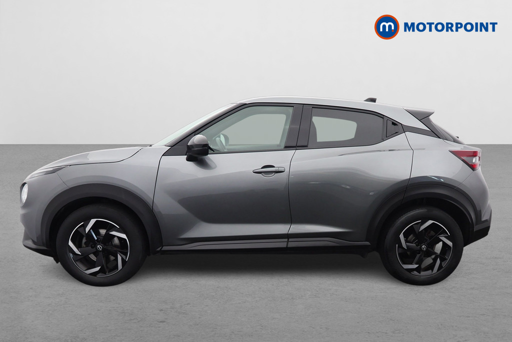 Nissan Juke N-Connecta Automatic Petrol SUV - Stock Number (1658681) - Passenger side