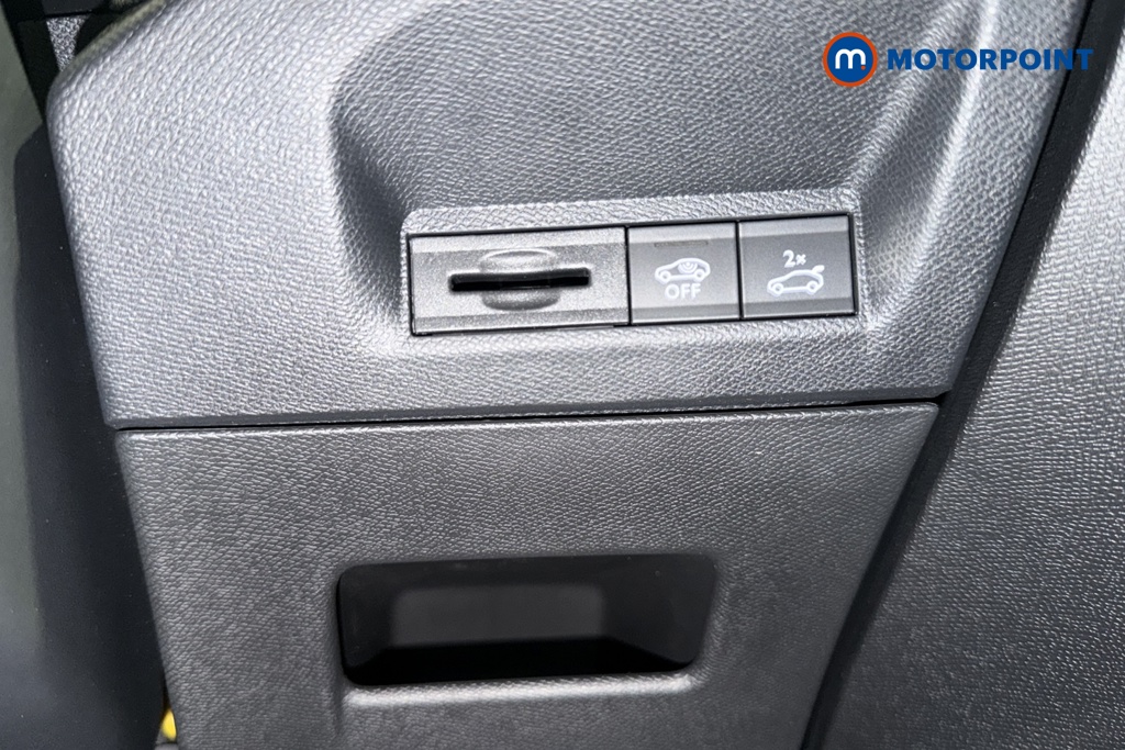 Peugeot 3008 GT Automatic Electric SUV - Stock Number (1659071) - 11th supplementary image