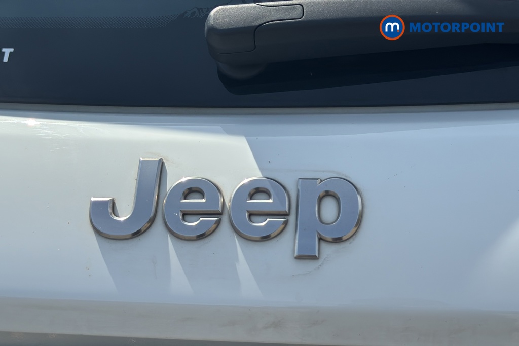Jeep Avenger Altitude Manual Petrol SUV - Stock Number (1659093) - 997th supplementary image