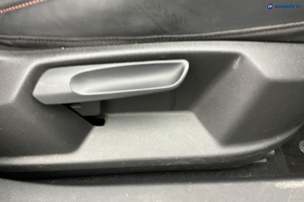 Seat Ateca FR Automatic Petrol SUV - Stock Number (1659411) - 23rd supplementary image