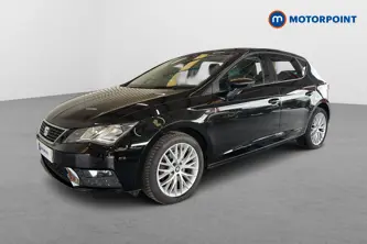 Seat Leon Se Dynamic Manual Diesel Hatchback - Stock Number (1659935) - Passenger side front corner