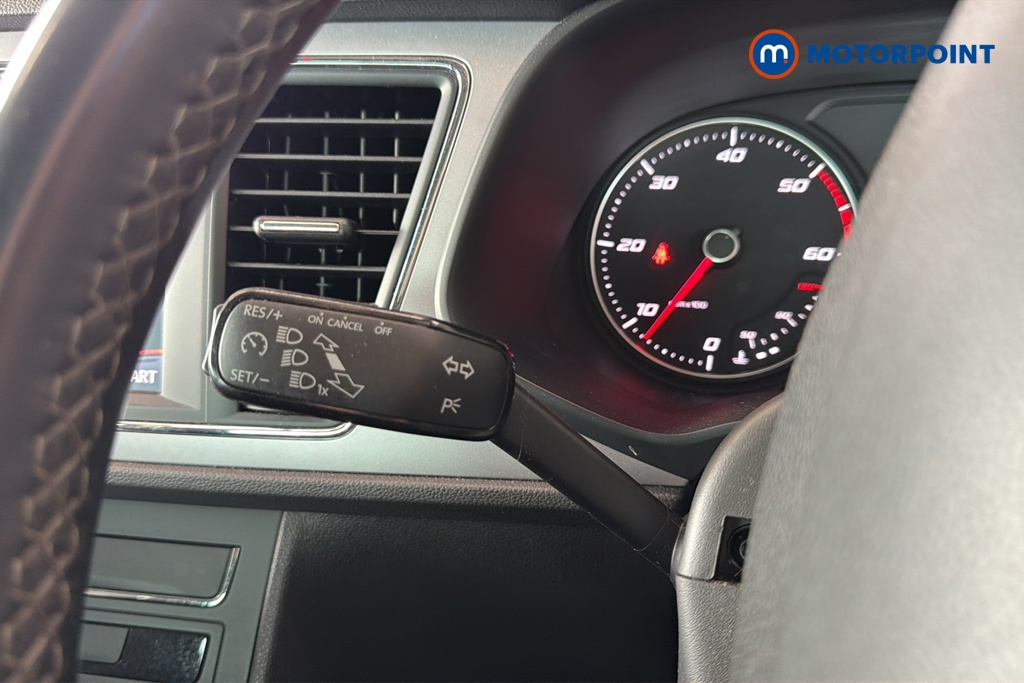 Seat Leon Se Dynamic Manual Diesel Hatchback - Stock Number (1659935) - 5th supplementary image