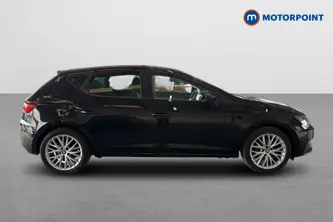 Seat Leon Se Dynamic Manual Diesel Hatchback - Stock Number (1659935) - Passenger side