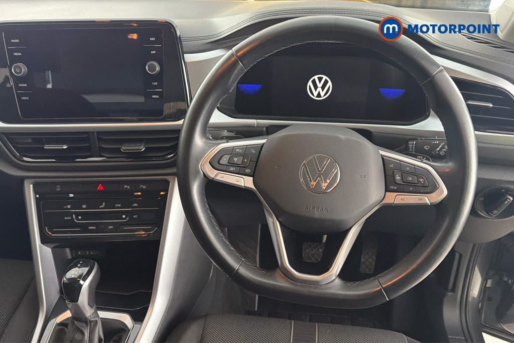 Volkswagen T-Roc Life Automatic Petrol SUV - Stock Number (1659944) - 2nd supplementary image