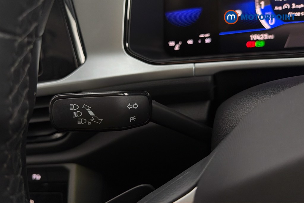 Volkswagen T-Roc Life Automatic Petrol SUV - Stock Number (1659944) - 6th supplementary image