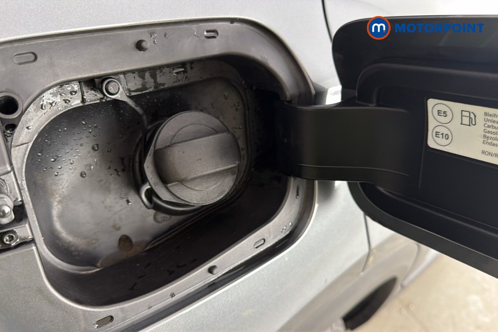 Volkswagen T-Roc Life Automatic Petrol SUV - Stock Number (1659944) - 41st supplementary image