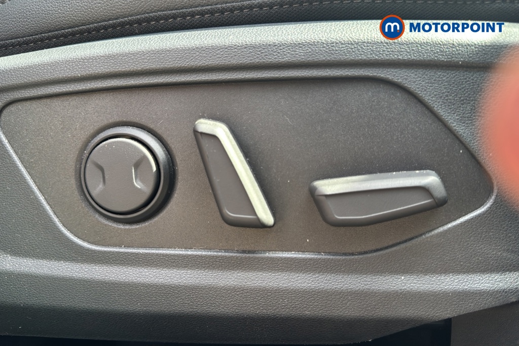 Hyundai Tucson Ultimate Automatic Petrol-Electric Hybrid SUV - Stock Number (1660308) - 23rd supplementary image