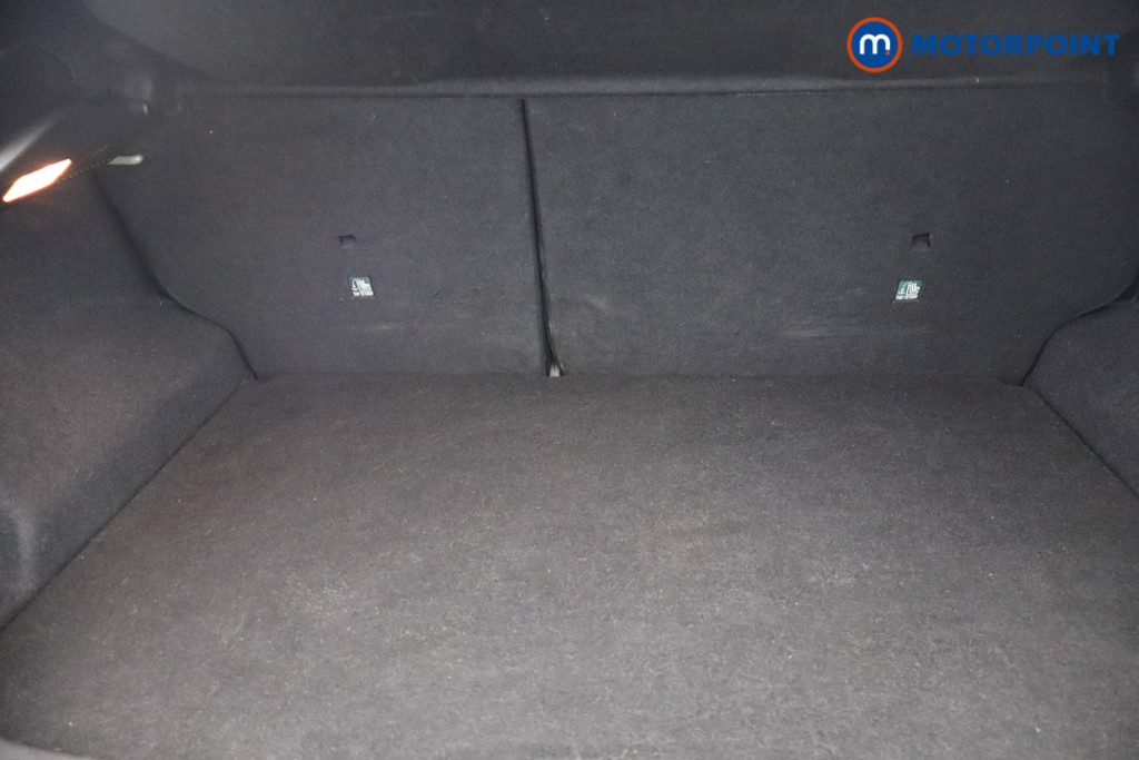 Nissan Juke N-Connecta Automatic Petrol SUV - Stock Number (1660475) - 5th supplementary image