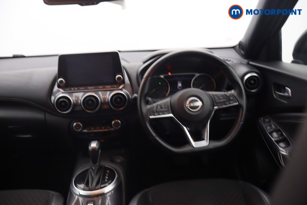 Nissan Juke N-Connecta Automatic Petrol SUV - Stock Number (1660475) - 9th supplementary image