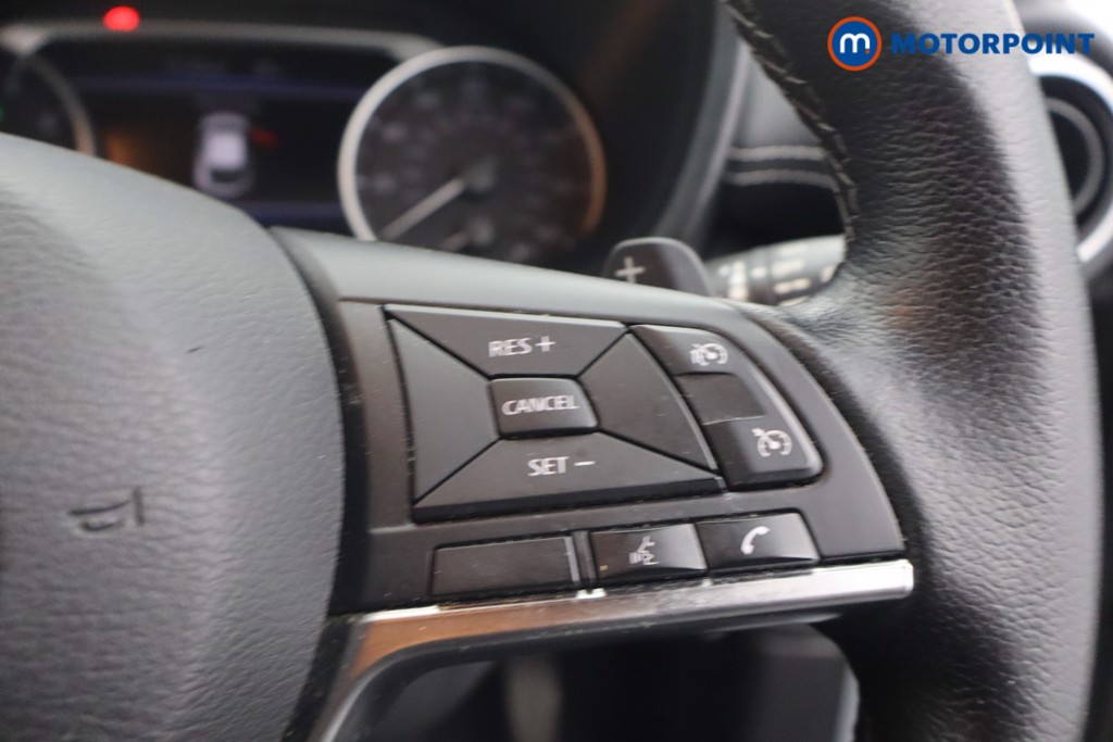 Nissan Juke N-Connecta Automatic Petrol SUV - Stock Number (1660475) - 14th supplementary image