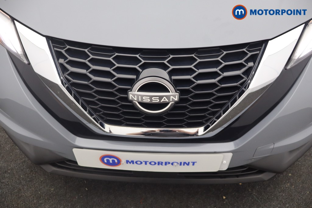 Nissan Juke N-Connecta Automatic Petrol SUV - Stock Number (1660475) - 23rd supplementary image