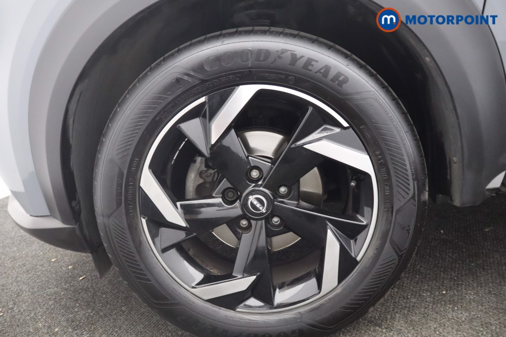 Nissan Juke N-Connecta Automatic Petrol SUV - Stock Number (1660475) - 26th supplementary image