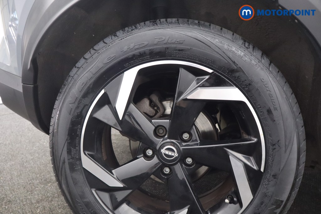 Nissan Juke N-Connecta Automatic Petrol SUV - Stock Number (1660475) - 28th supplementary image