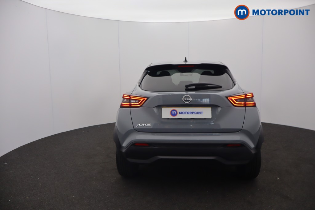 Nissan Juke N-Connecta Automatic Petrol SUV - Stock Number (1660475) - 1st supplementary image