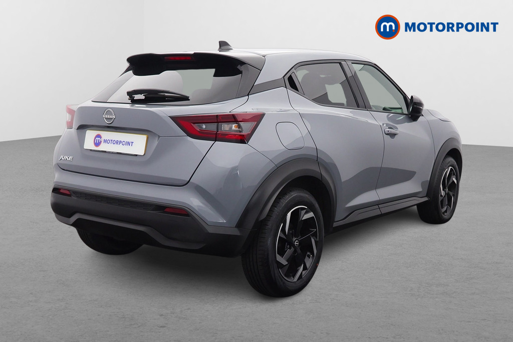 Nissan Juke N-Connecta Automatic Petrol SUV - Stock Number (1660475) - Drivers side rear corner