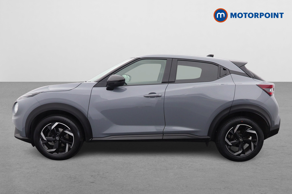 Nissan Juke N-Connecta Automatic Petrol SUV - Stock Number (1660475) - Passenger side