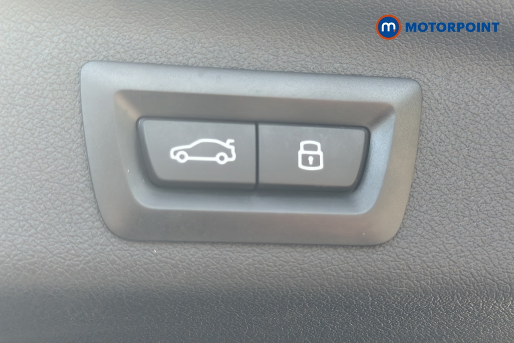 BMW 2 Series M Sport Automatic Petrol Plug-In Hybrid Estate - Stock Number (1660880) - 993rd supplementary image