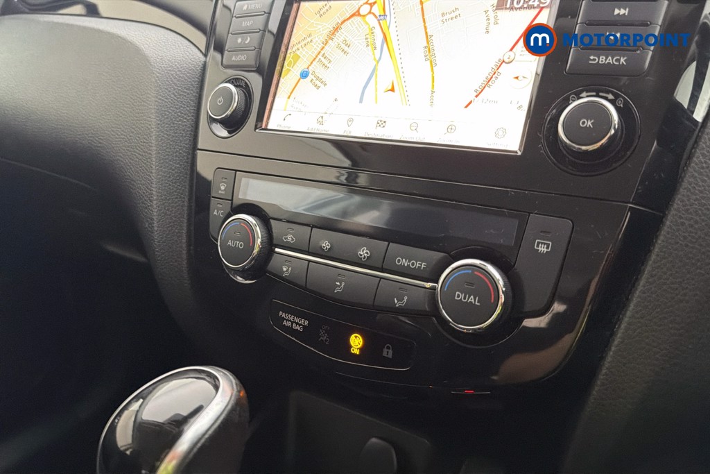 Nissan Qashqai Acenta Premium Automatic Petrol SUV - Stock Number (1661541) - 12th supplementary image