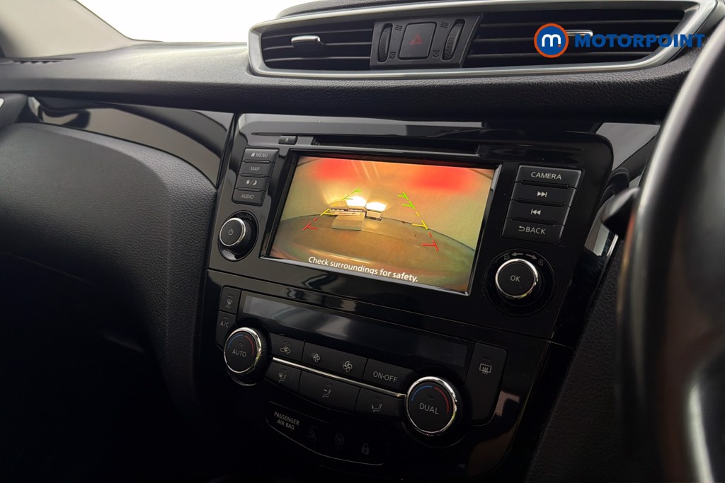 Nissan Qashqai Acenta Premium Automatic Petrol SUV - Stock Number (1661541) - 13th supplementary image