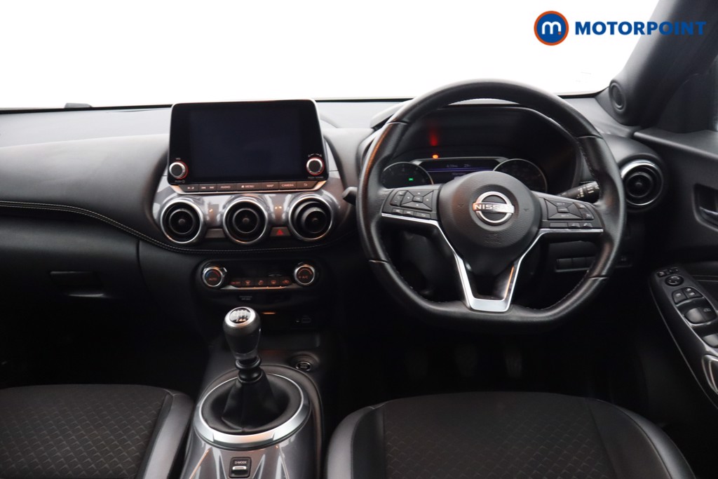 Nissan Juke N-Connecta Manual Petrol SUV - Stock Number (1661584) - 9th supplementary image