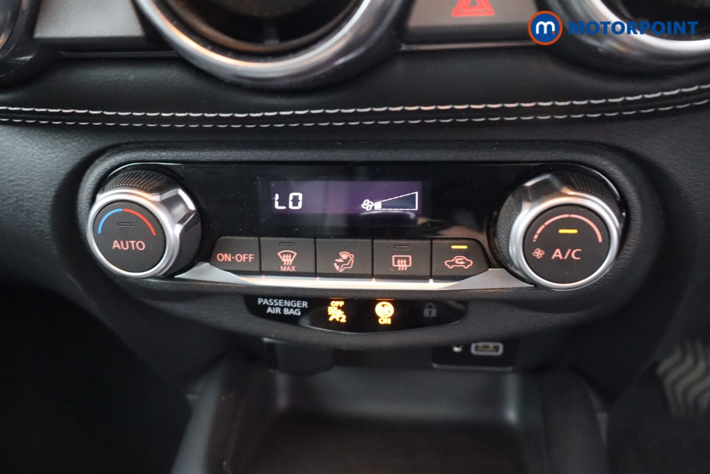 Nissan Juke N-Connecta Manual Petrol SUV - Stock Number (1661584) - 17th supplementary image