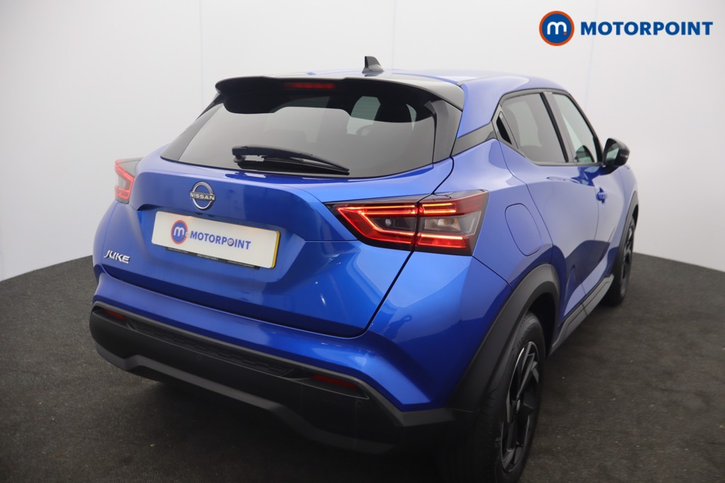 Nissan Juke N-Connecta Manual Petrol SUV - Stock Number (1661588) - 2nd supplementary image