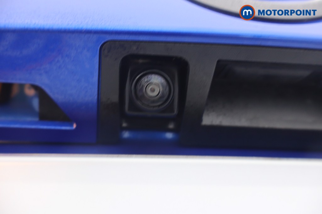 Nissan Juke N-Connecta Manual Petrol SUV - Stock Number (1661588) - 5th supplementary image