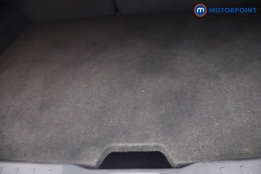 Nissan Juke N-Connecta Manual Petrol SUV - Stock Number (1661588) - 6th supplementary image