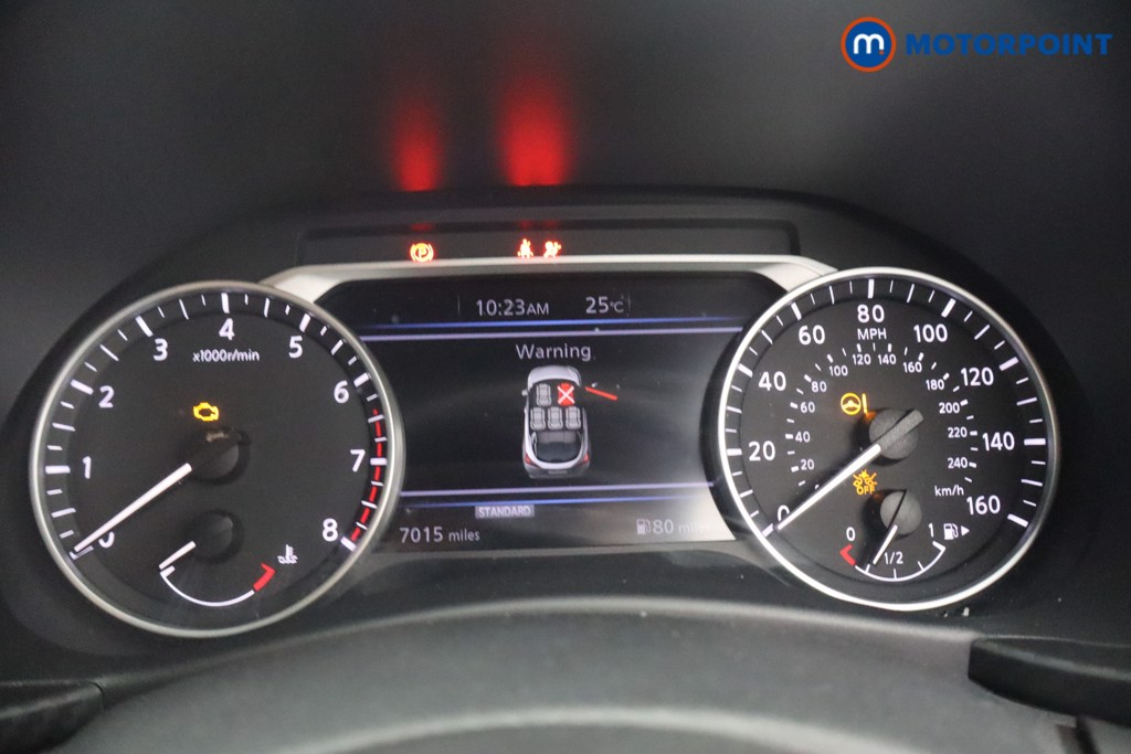 Nissan Juke N-Connecta Manual Petrol SUV - Stock Number (1661588) - 16th supplementary image