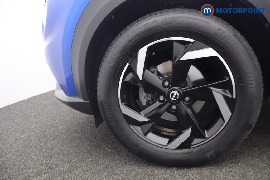 Nissan Juke N-Connecta Manual Petrol SUV - Stock Number (1661588) - 26th supplementary image
