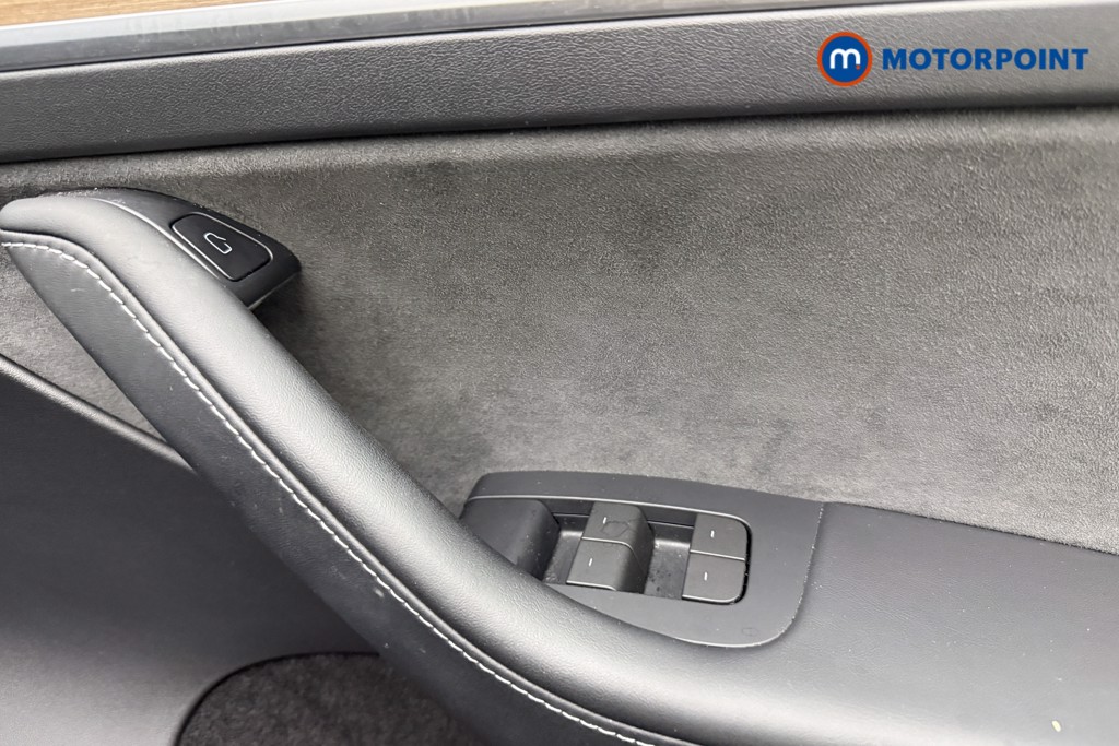 Tesla Model Y Long Range Automatic Electric SUV - Stock Number (1661715) - 22nd supplementary image