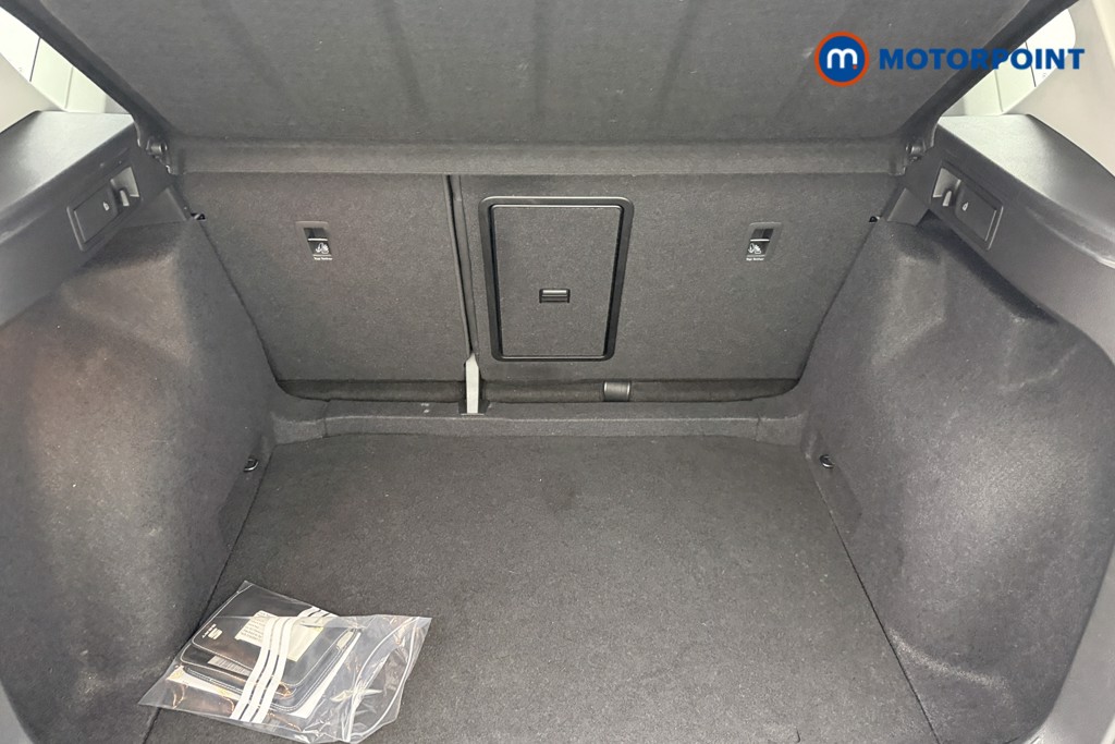 Seat Ateca Se Technology Manual Petrol SUV - Stock Number (1661797) - 33rd supplementary image