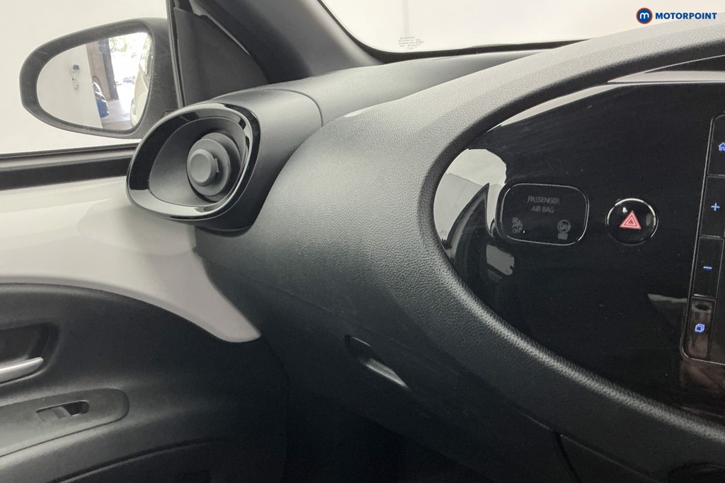 Toyota Aygo X Edge Automatic Petrol Hatchback - Stock Number (1662485) - 16th supplementary image