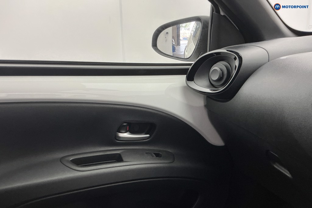Toyota Aygo X Edge Automatic Petrol Hatchback - Stock Number (1662485) - 17th supplementary image