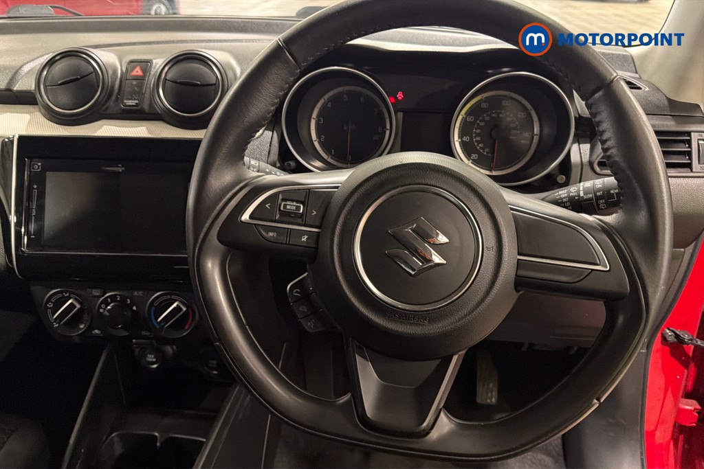 Suzuki Swift Attitude Manual Petrol Hatchback - Stock Number (1663564) - 2nd supplementary image
