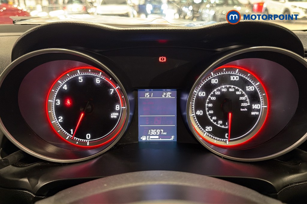 Suzuki Swift Attitude Manual Petrol Hatchback - Stock Number (1663564) - 8th supplementary image